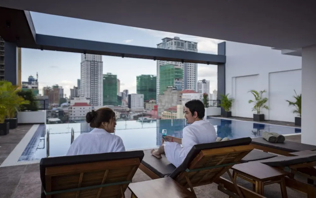 Residence 105 Hotel & Apartment