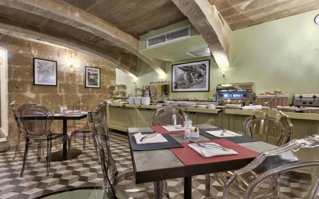 Palazzo Consiglia - IK Collection