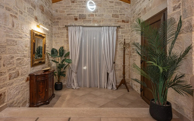 Terra Nostra Mansion & Events Venue