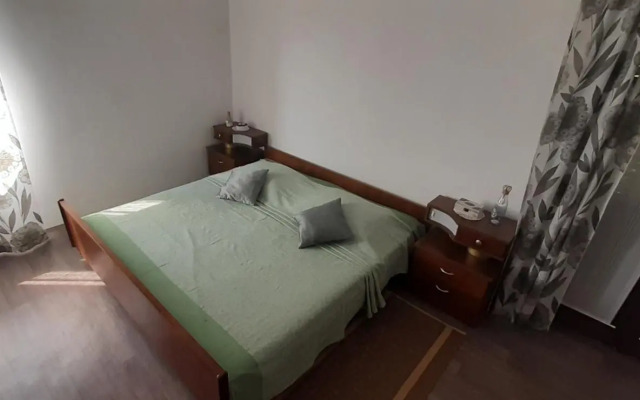 Ina 2