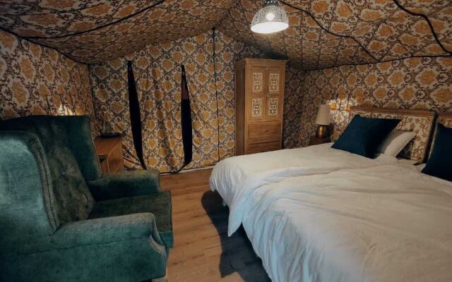 Himalayan River Garden