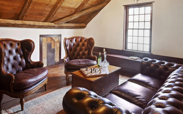 Printmaker's Inn
