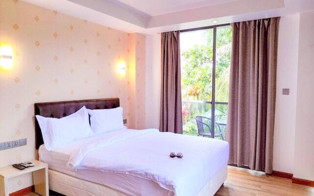 Ari Grand Hotel & Spa