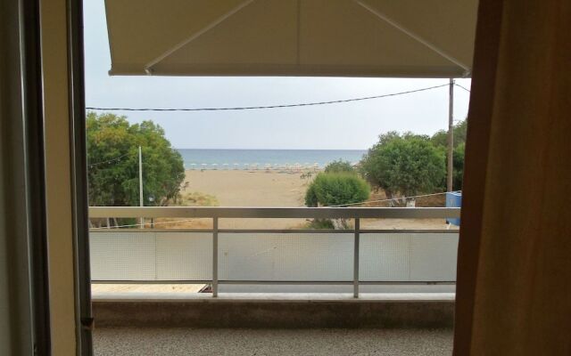 Neapolis Rooms & Apartments
