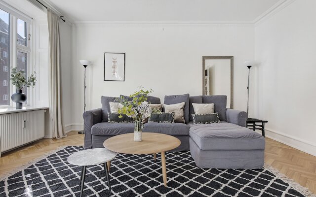 Sanders Frontier - Cute 3-bdr Apt Near Harbour