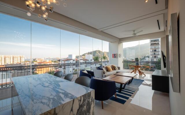 Pier57-701 Ritzy Pier 57 Penthouse Ocean Views Romantic