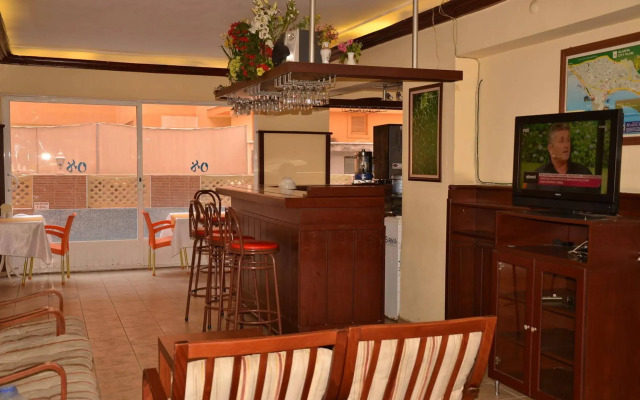 Huzuray Hotel