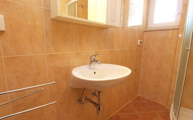 Apartments romano 1099