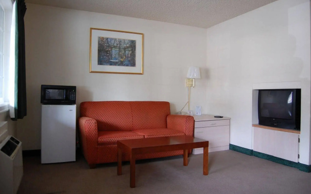 Western Inn Lakewood Tacoma