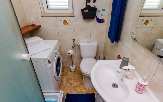 Seaview Apartment in Cavtat Dalmatia With Garden