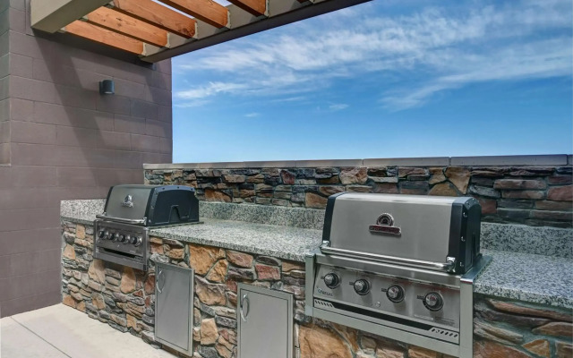 Home2 Suites by Hilton Tracy