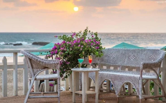 The White Resort