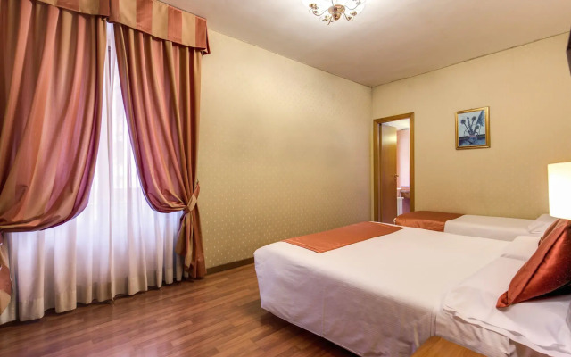 Flower Garden Hotel Rome