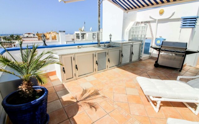 Playa Azul , Luxury Penthouse With Spectacular Roofterrace