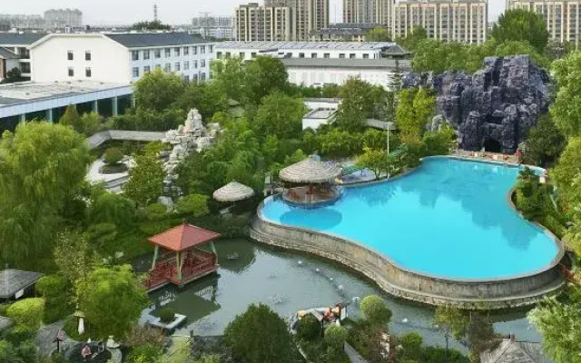 Lancui Lake Tian Mu Hot Spring Resort