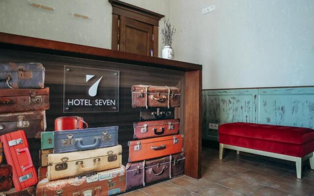 7 Boutique Hotel