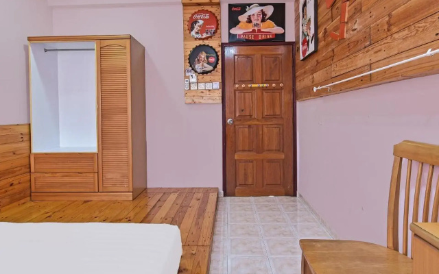 Hotel O Coke Guest House