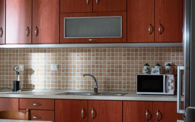 Thomai's apartment
