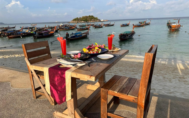 Lipe Power Beach Resort