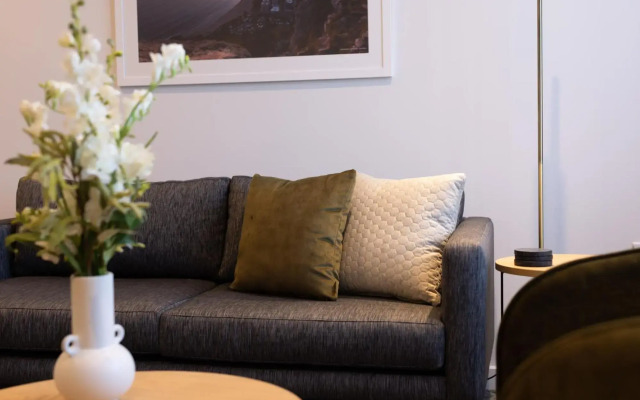 Rooftop Retreat - Mount Maunganui Holiday Home