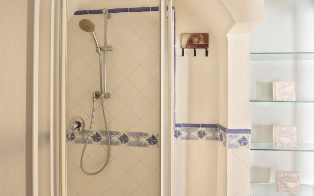 Short-let Florence apartment 3 bedrooms Mercato Centrale