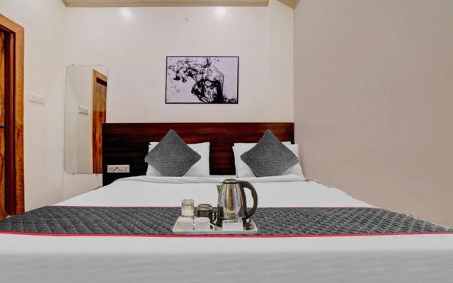 Collection O 45876 Hotel Benchmark Vijay Nagar