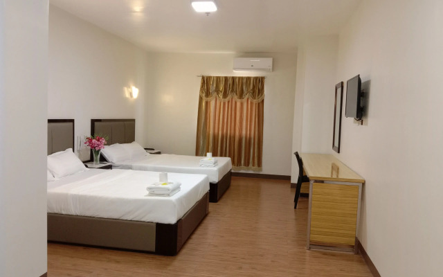 Meaco Royal Hotel- Lucena