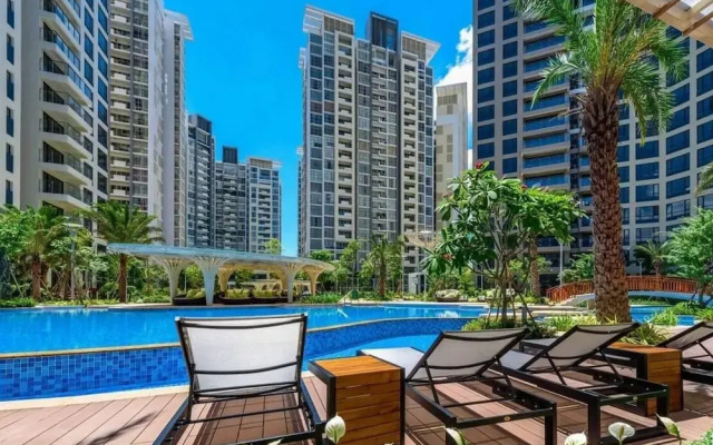 Odela Estella Riverside Luxury Vacation