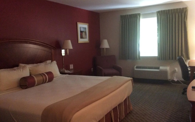 Riverside Hotel