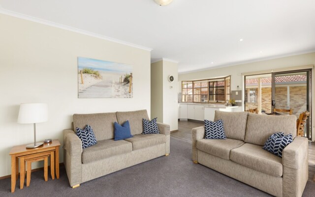 Riviera Beach Resort