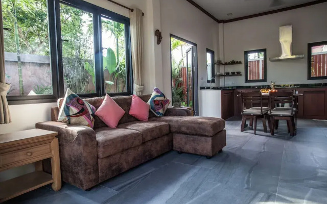 Baan Pinya Executive Bungalow