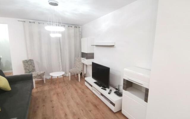 Maglonia Apartment