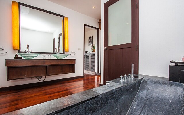 Nirano Villa 14 1 Bed