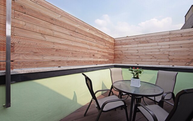 Starria Hostel Foreign Guest Only