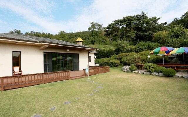 Ganghwado Fam Pension