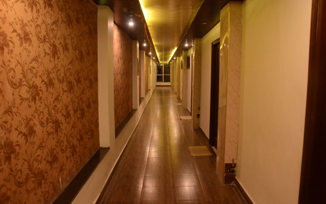 OYO 4249 Hotel Ark