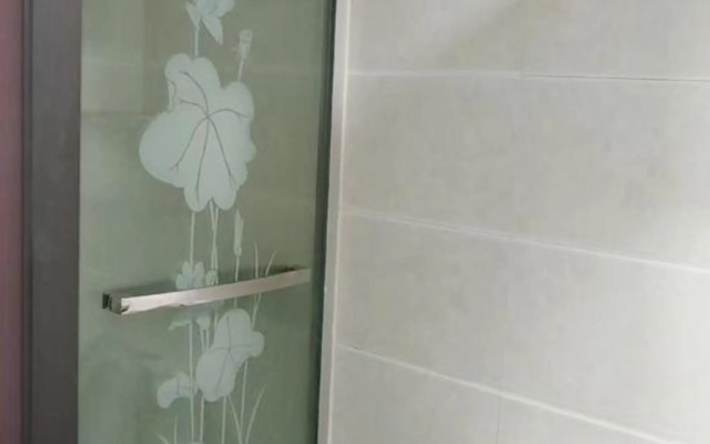 Shanghai Xiangting Business Hotel (Qingpu Zhaoxiang Store)