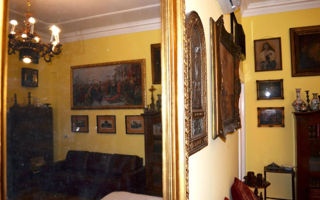 Central Boulevard Apartment