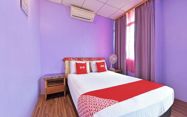 OYO 90853 New Soho Hotel