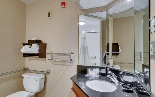 Wingate by Wyndham Cranberry