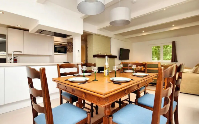 Wonderful Holiday Home in Beauaring With Sauna