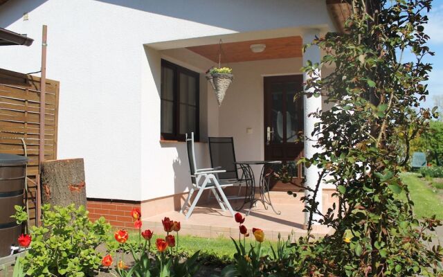 Charming Bungalow in Dranske near Baltic Sea