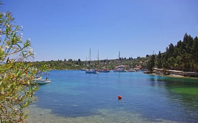 Kitrini Luxury Cottage