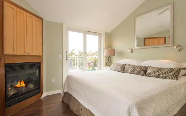 8 Dyer Hotel