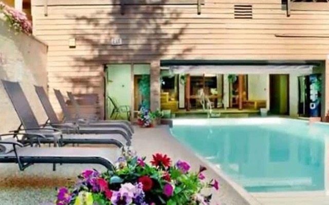 GetAways at Eagle Point