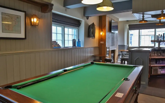 The Seale Arms