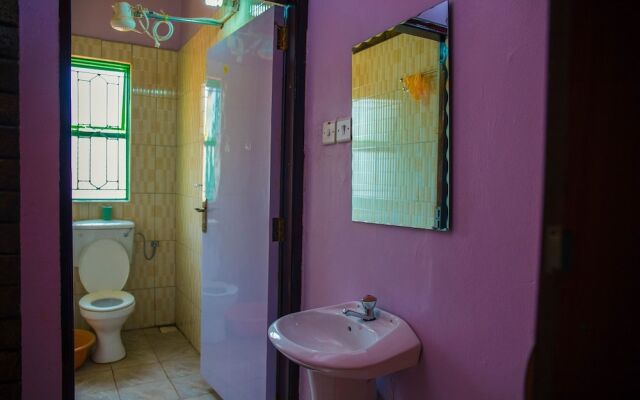 Kenthill Guest House