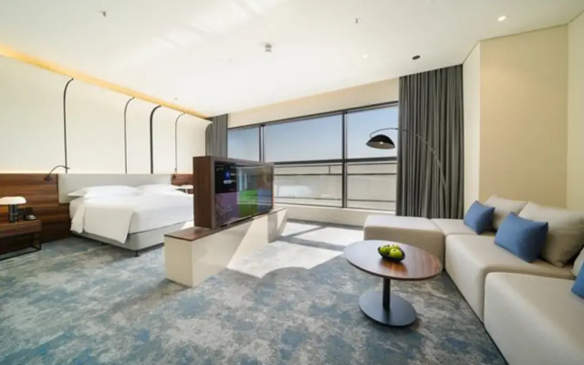 Nova M Hotel Edge By Rotana
