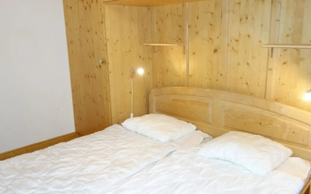 Charming Apartment With Valley View