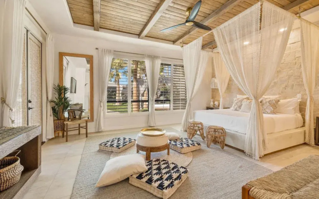 Luxe Villa Tulum in Indio